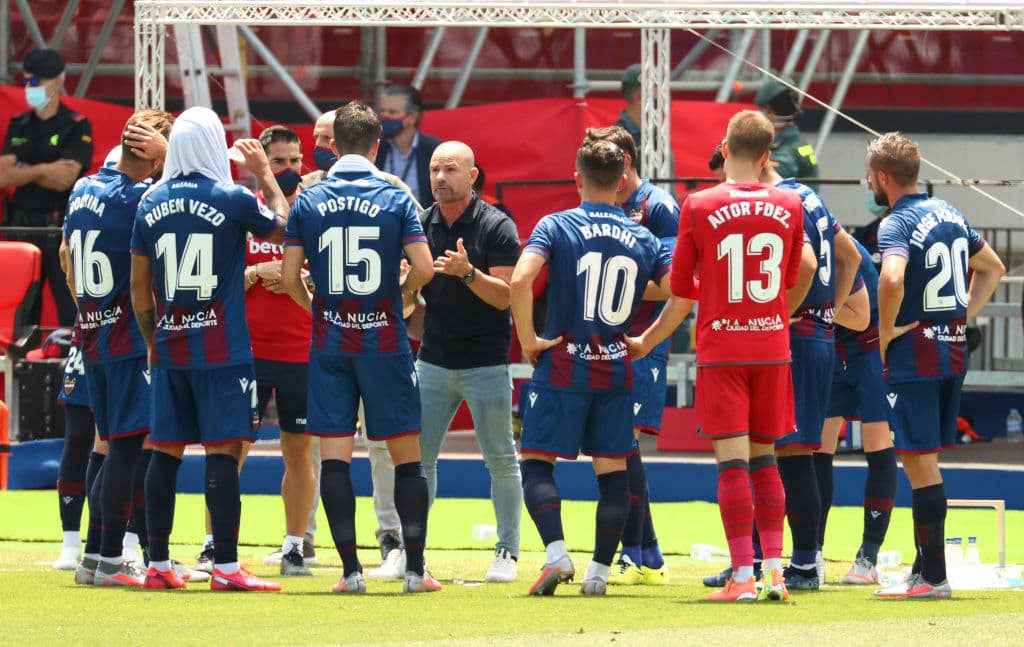 En 15 minutos el Levante ya se había despachado con dos goles más.