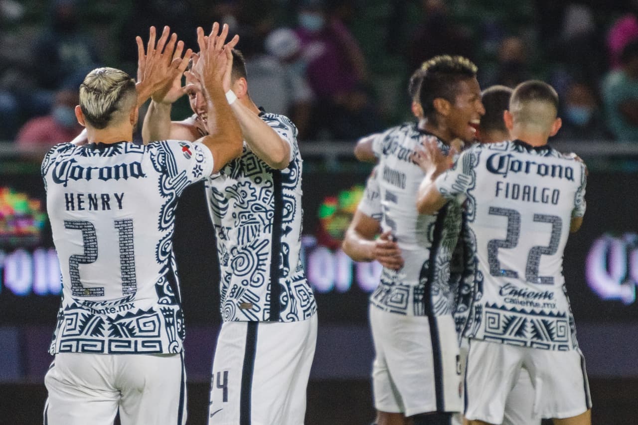 José Ortiz Cortes (71') se vistió de villano y empujó el balón en su propia meta para darle el triunfo a los de Coapa. En la J13 del Guard1anes 2021, América recibirá al Necaxa y Mazatlán visitará Puebla.