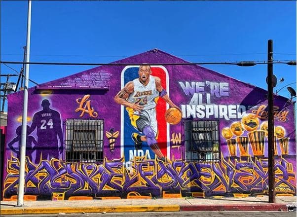 Ubicación: en el 3425 de la avenida Pacific en Los Ángeles.