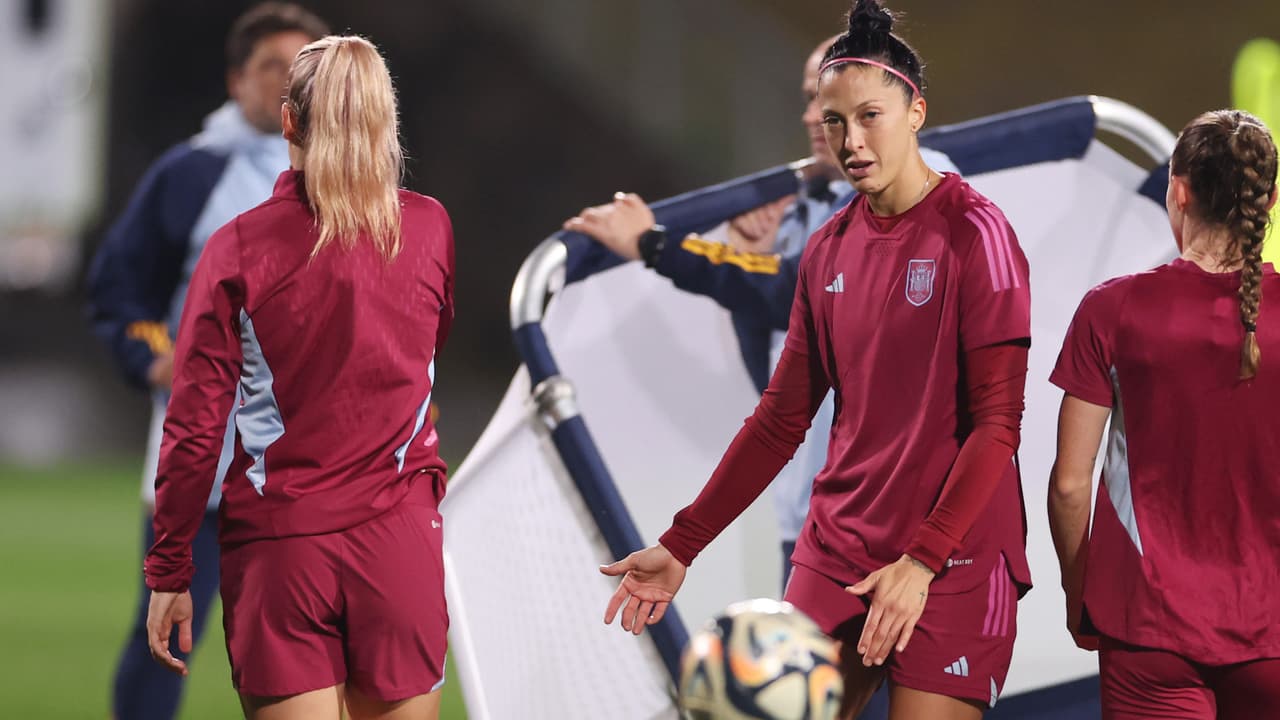 Jenni Hermoso desmiente a Rubiales: "En ningún momento consentí el beso"