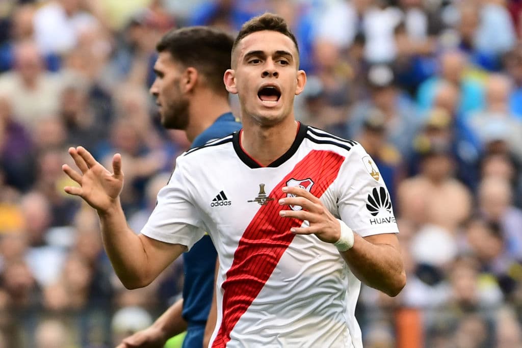 Rafael Santos Borré, 23 años, delantero, colombiano.