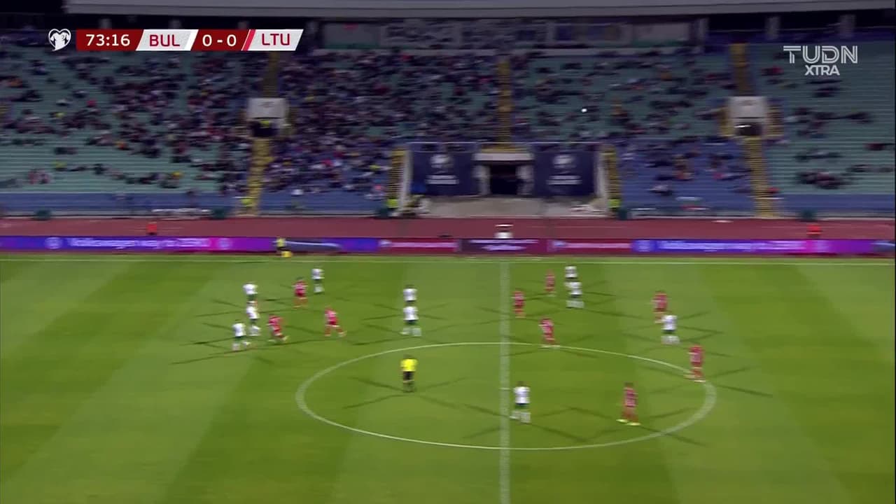 ¡TIRO ATAJADO! disparo por Kiril Despodov.