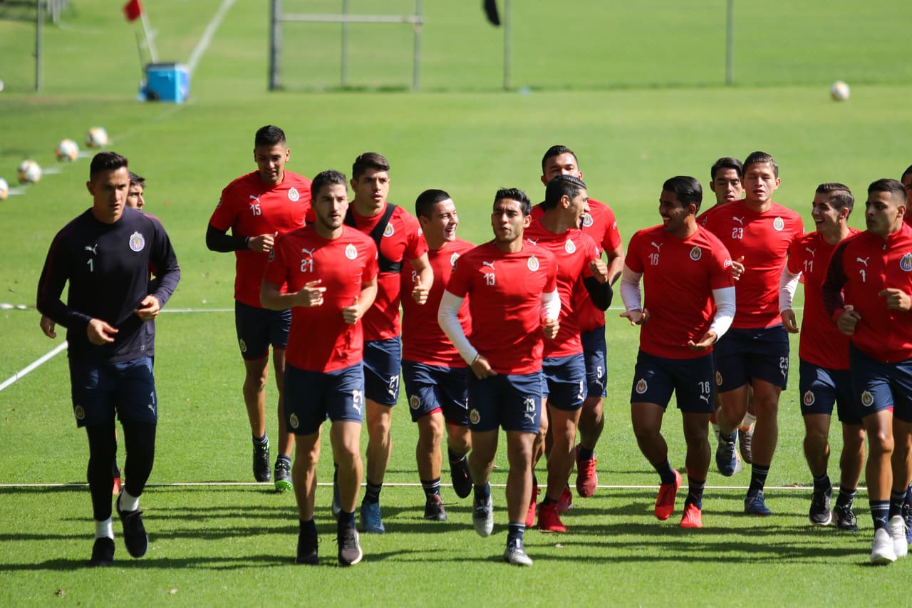 Los ánimos en la nómina de Chivas de Guadalajara son de tensión en medio de la cercanía al descenso del equipo en la Liga MX, situación que busca cambiar Tomas Boy, en una jornada con visita de Amaury Vergara.
