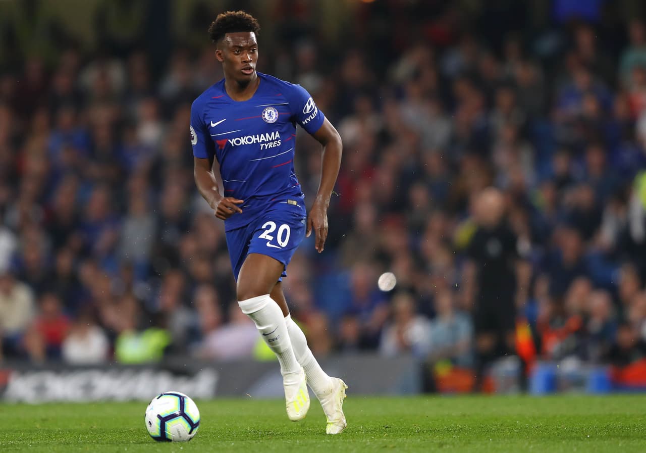 El juvenil inglés Callum Hudson-Odoi del Chelsea interesa con fuerza al Bayern Múnich que espera concretar su fichaje esta misma semana.