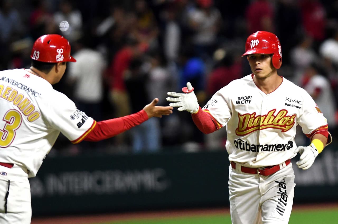 Arrancó la serie por la guerra entre Tigres y Diablos Rojos