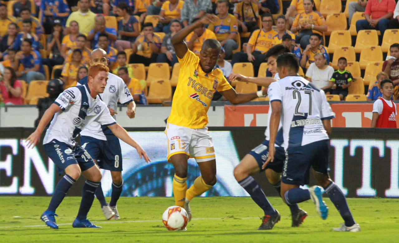 Puebla era claramente el equipo desfavorecido pero Tigres hizo ver aún más grande la diferencia entre planteles.
