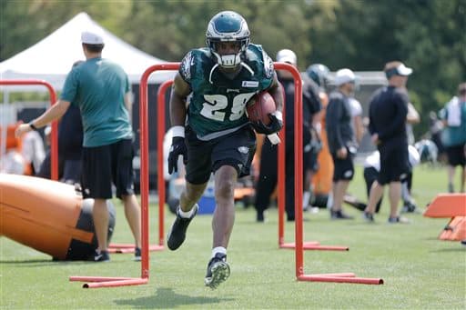 DeMarco Murray participó completamente en la práctica de los Phialdelphia Eagles