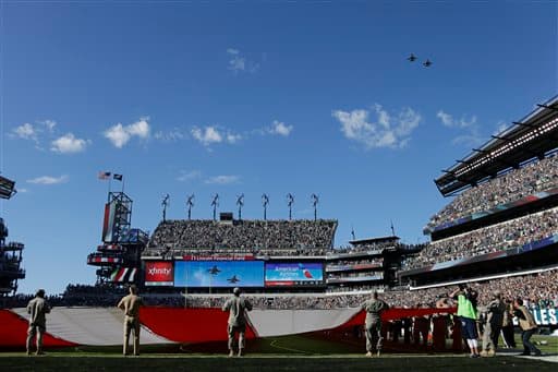 La NFL honró al Ejército de los Estados Unidos de América en la semana 9 de actividad en varios estadios, aquí las mejores imágenes.