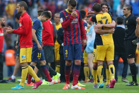 Y al final los tres silbatos del árbitro decretaban el empate y el título de Liga quedaba en manos del Atlético de Madrid.