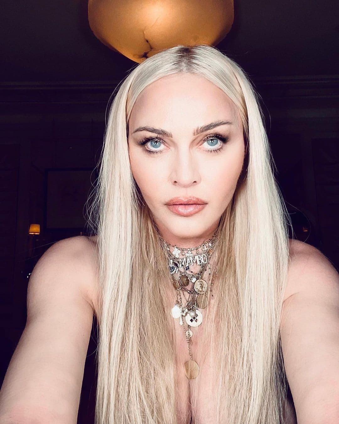 La cantante de 62 años compartió en su Instagram videos y fotos que han dado mucho de qué hablar.