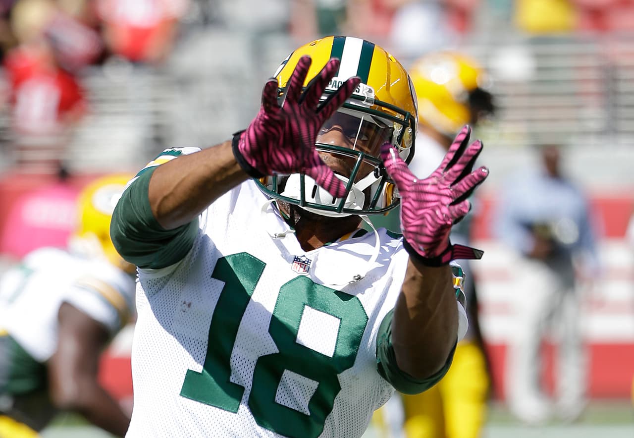 Empezó el mes de la concientización del cáncer de mama y la NFL se pintó de rosa en apoyo a tan noble causa. Checa las mejores imágenes.