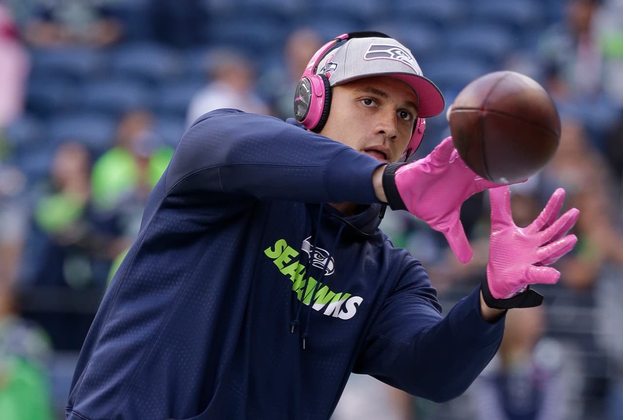 Empezó el mes de la concientización del cáncer de mama y la NFL se pintó de rosa en apoyo a tan noble causa. Checa las mejores imágenes.