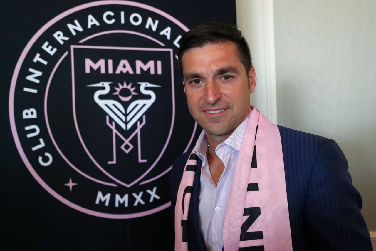 Ahora ambos trabajan juntos. Diego Alonso es el entrenador del equipo de David Beckham en la MLS, el Inter Miami.