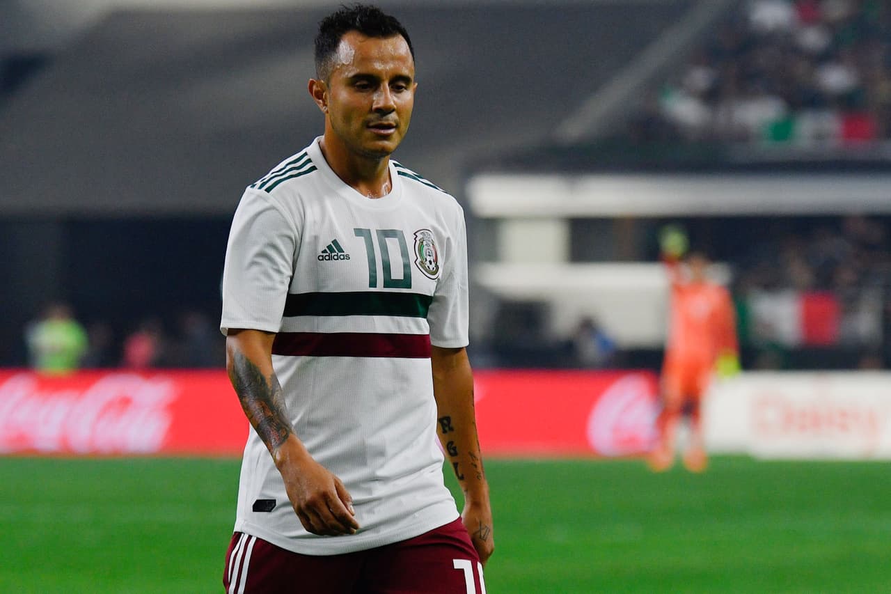 En el primer tiempo Montes estuvo cerca de marcar un golazo, pero no quiso caer la pelota en el lado en el que estaba pensado que así sucediera. Dejó buenas sensaciones aunque no tuvo consistencia.