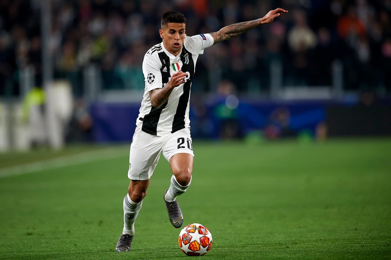 Defensor: Joao Cancelo (Juventus)