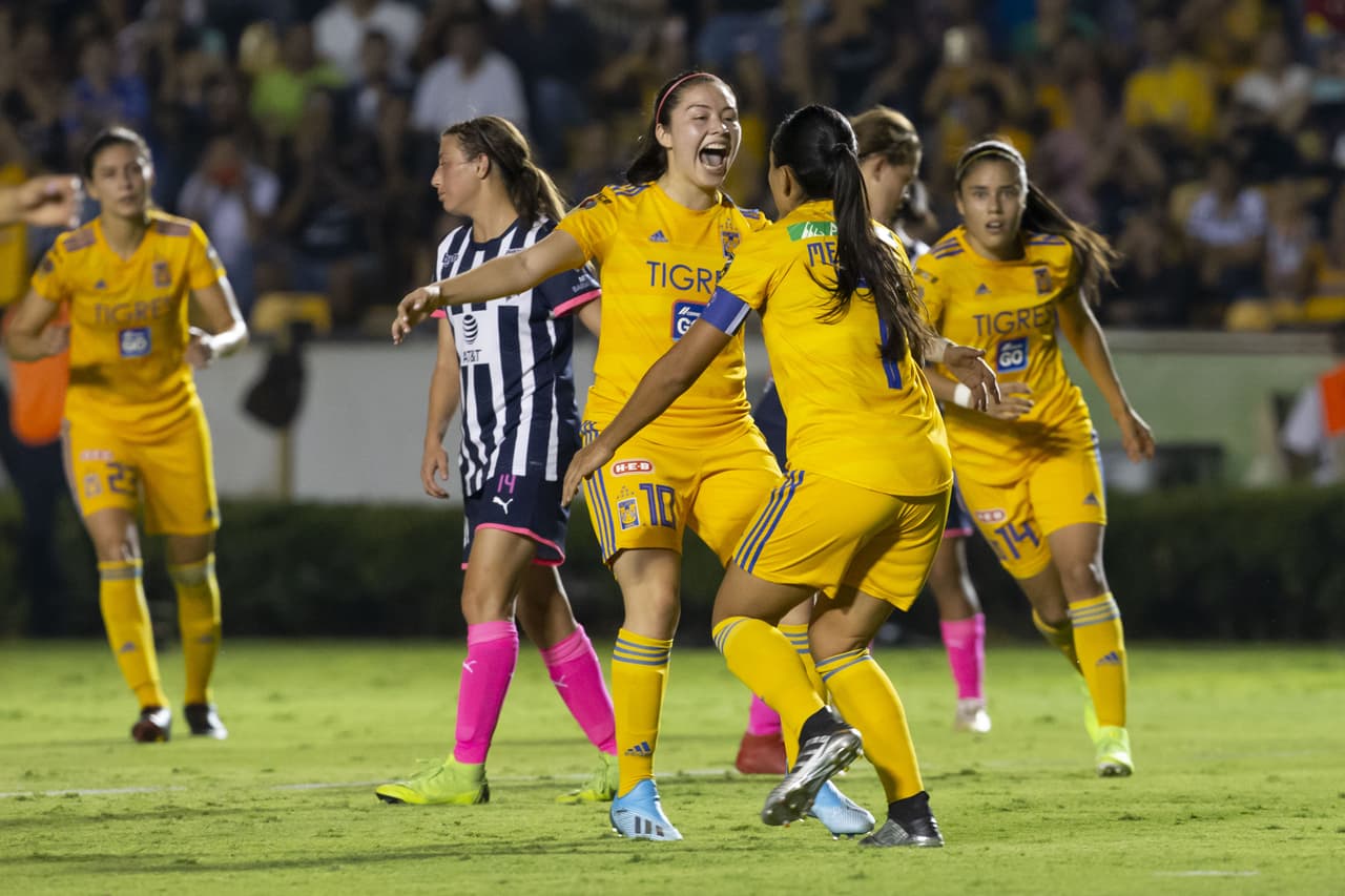 Liliana Mercado igualó la pizarra en el tiempo de compensación, poco antes de finalizar la primera mitad. Resultado justo por lo mostrado tras 45 minutos por ambos conjuntos.