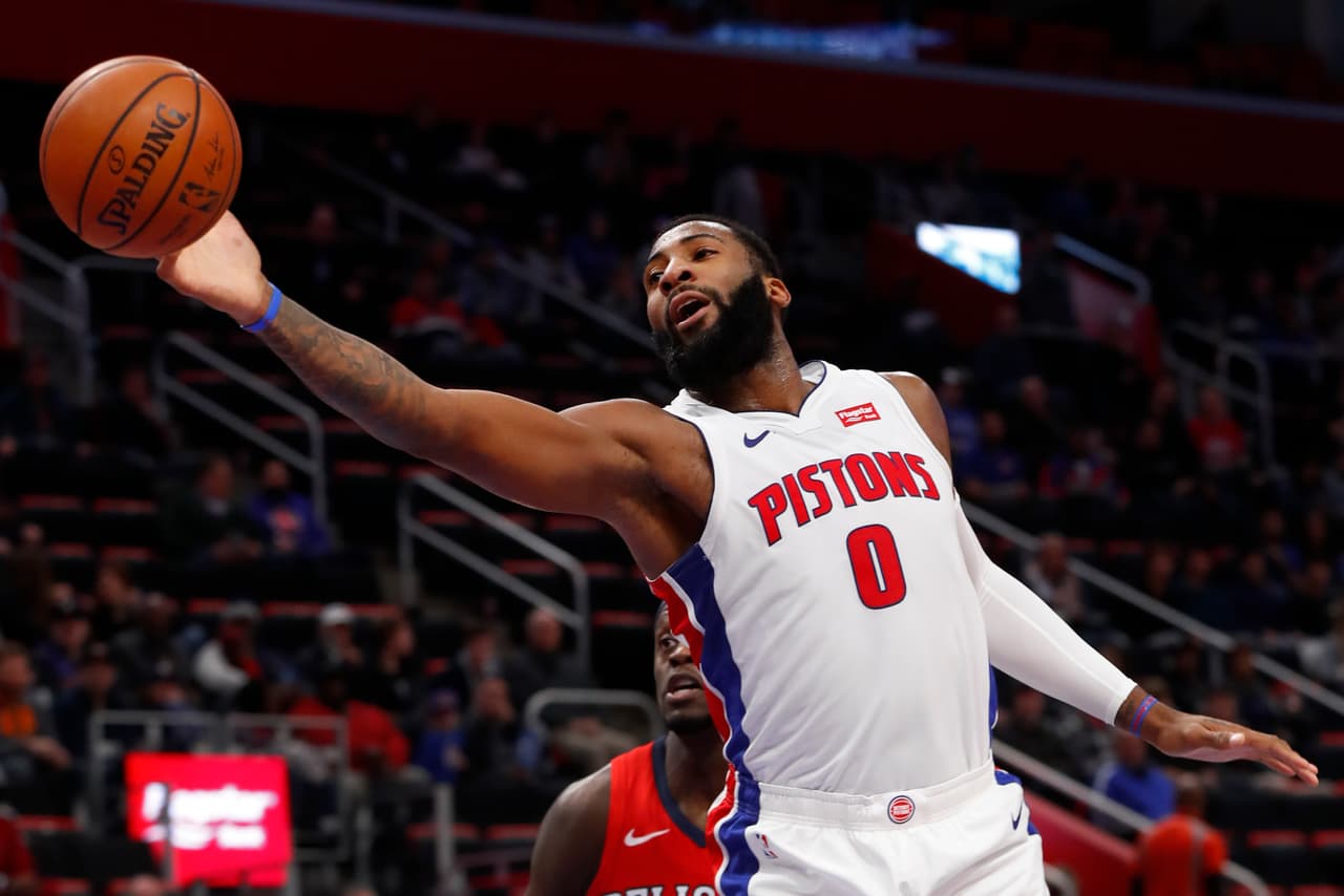 <b>1) Andre Drummond (Detroit Pistons)</b>. Las últimas cuatro temporadas no ha habido otro rey de los rebotes que Andre. Y este año pinta igual al sumar 450 tableros y una media de 15.5 por juego.