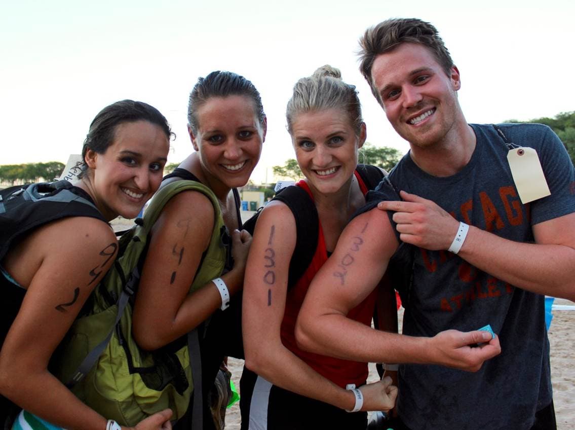 La idea era entrenar a los nuevos triatletas en la manera segura de entrar al agua.