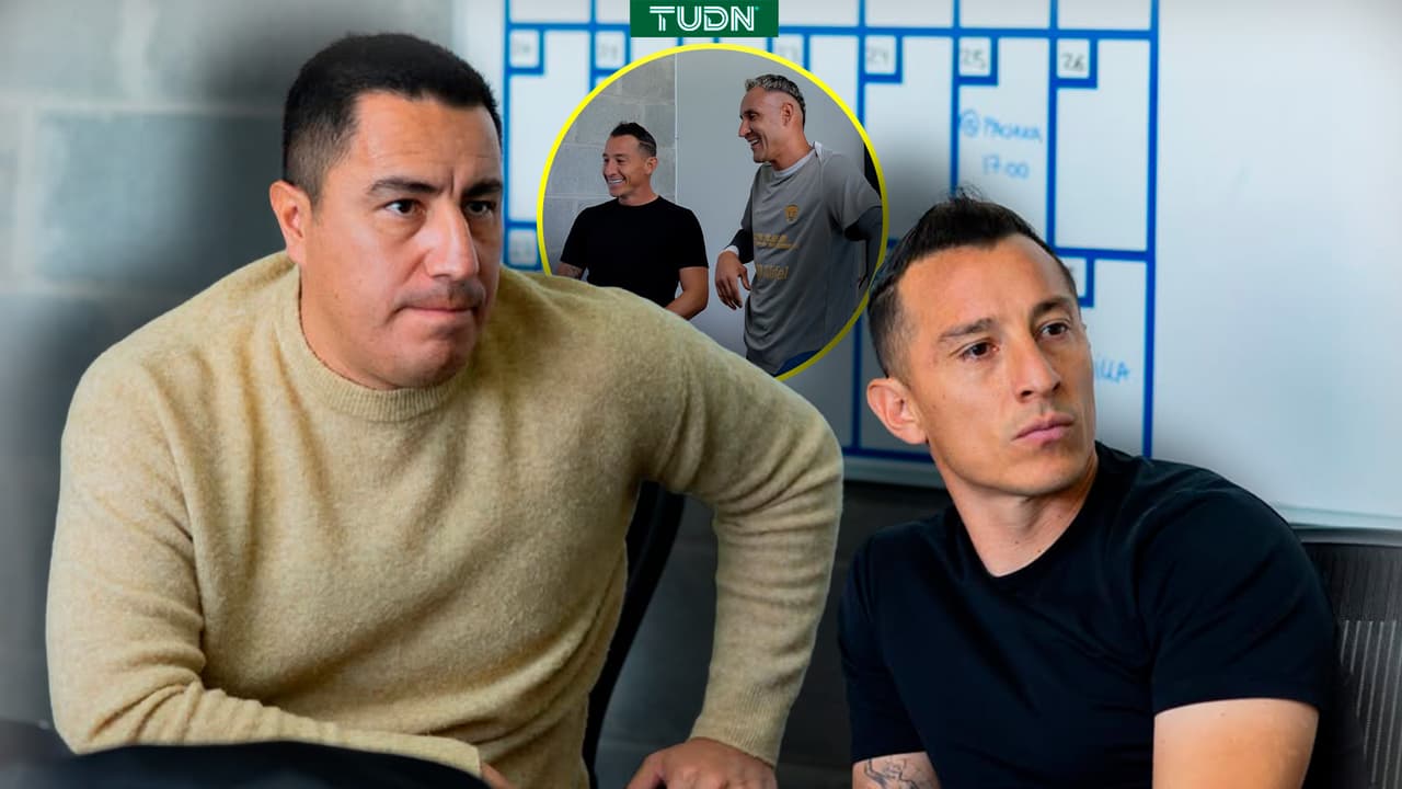 ¡El Principito acude a Cantera y Efraín Juárez le da clases de futbol