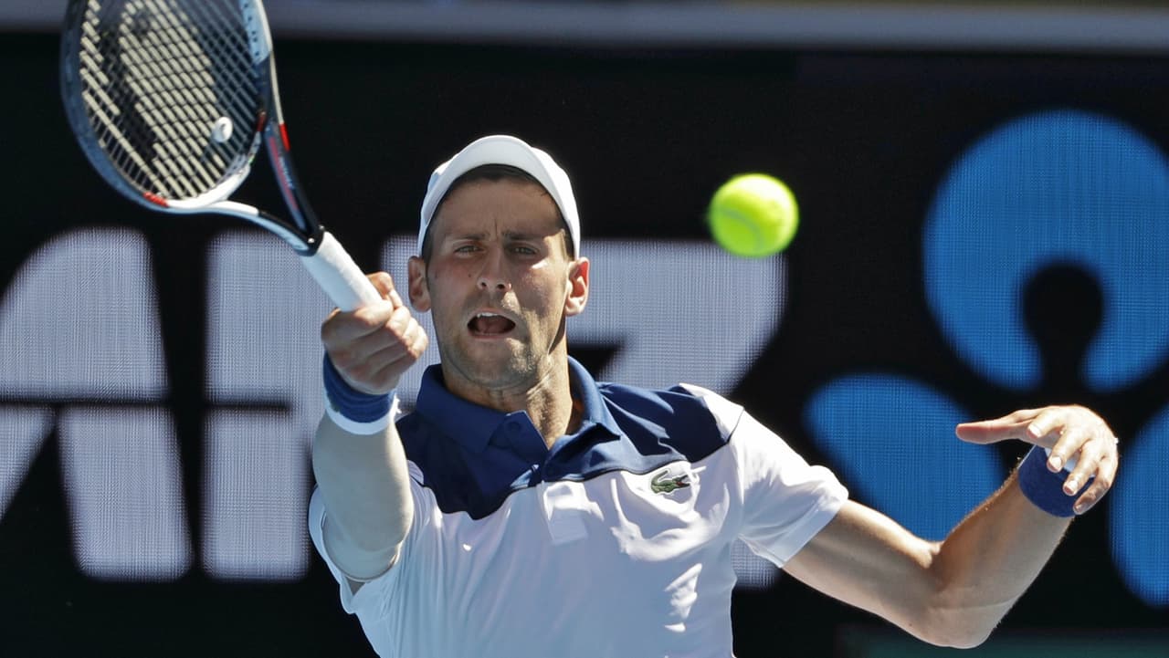 Novak Djokovic avanzó sin contratiempos a segunda ronda.