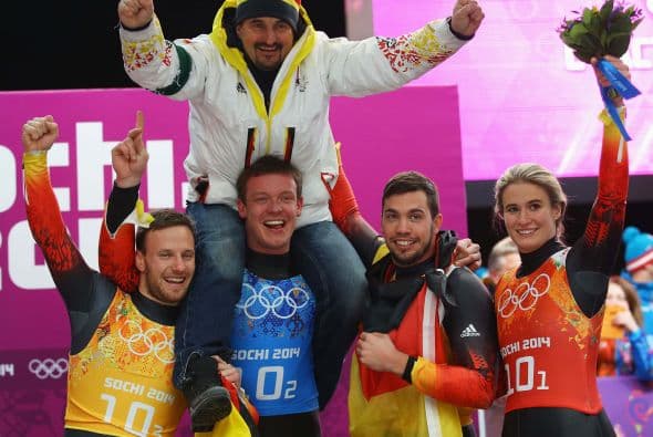 Oro en la prueba de relevos del luge, deporte en el que no ha dejado escapar ninguno de los cuatro títulos en juego.