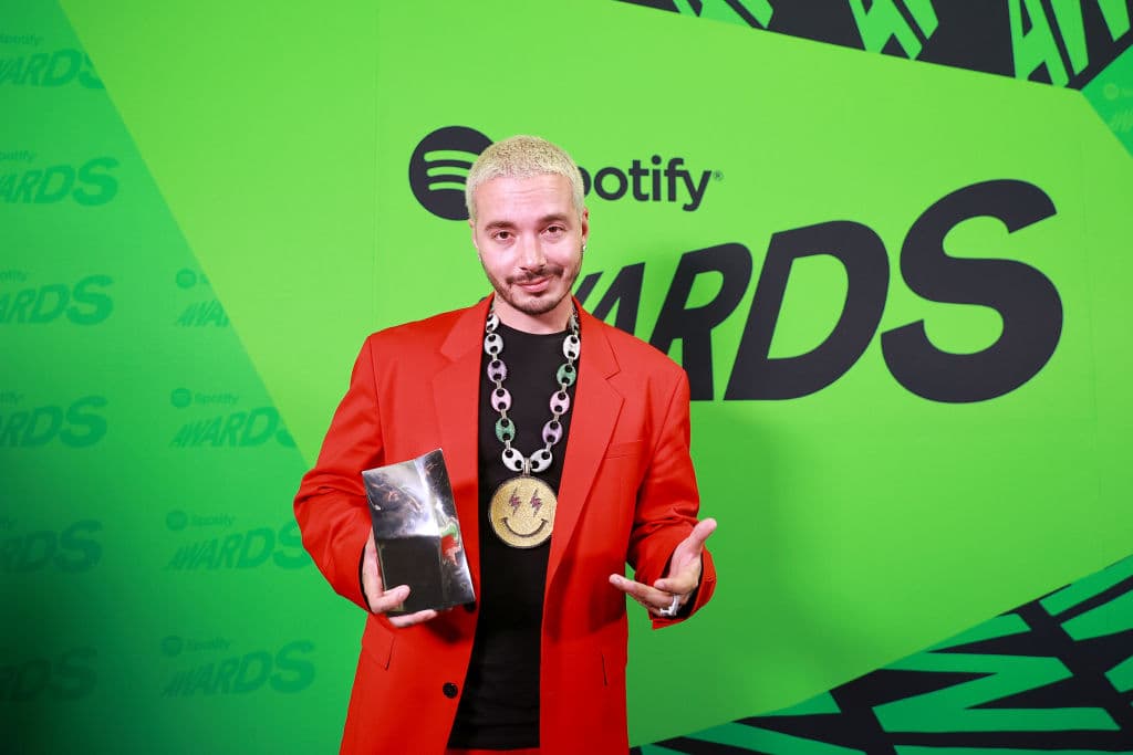 Se espera que en los próximos días el cantante salga a dar una declaración.
<br>