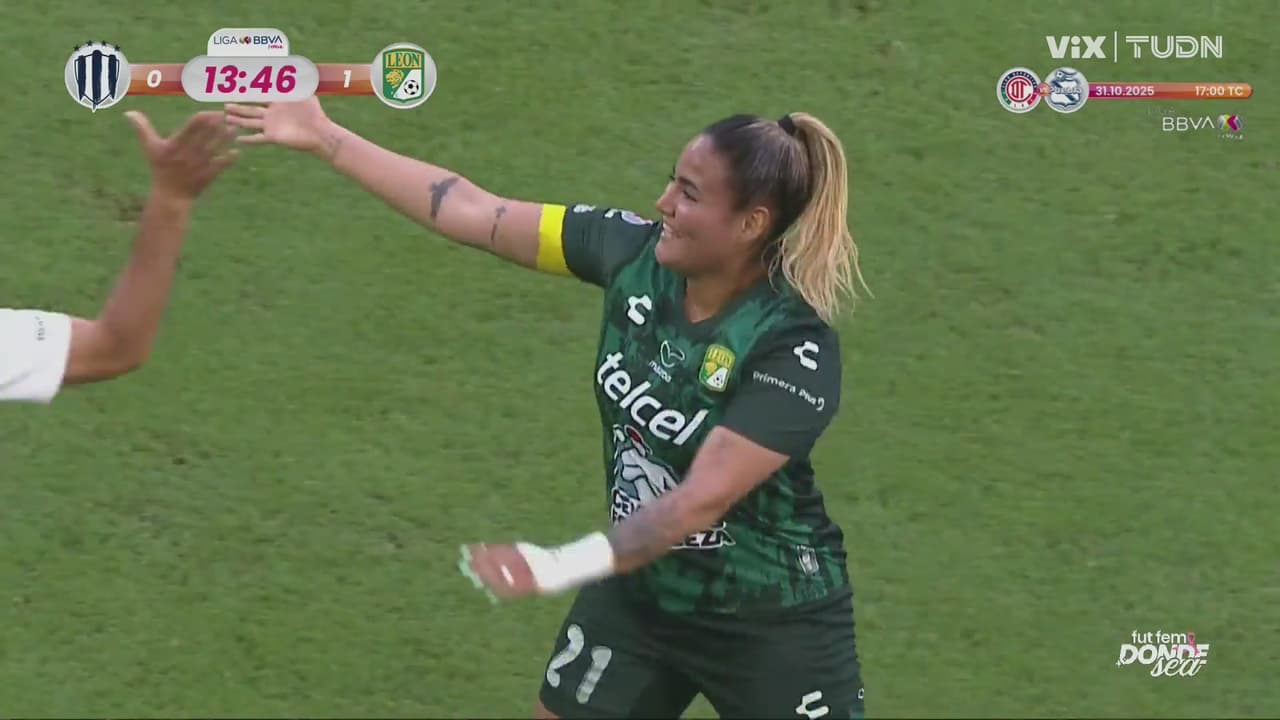 ¡Estupenda definición de Alexia Villanueva para el 1-0 de León!