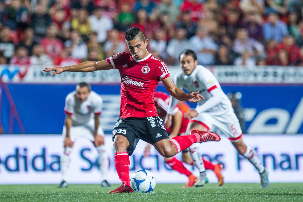 Action photo during the match Tijuana vs Toluca, Corresponding a 6st round of the Apertura 2015 Cup MX, at Caliente Stadium, in the photo: Felipe Flores celebrates his goal of Tijuana Foto de accion durtante el partido Tijuana vs Toluca, correpondiente a la Jornada 6 de la Copa MX del Torneo Apertura 2015, en el Estadio Caliente, en la foto: Felipe Flores celebra su gol de Tijuana 22/09/2015/MEXSPORT/Emiliano.