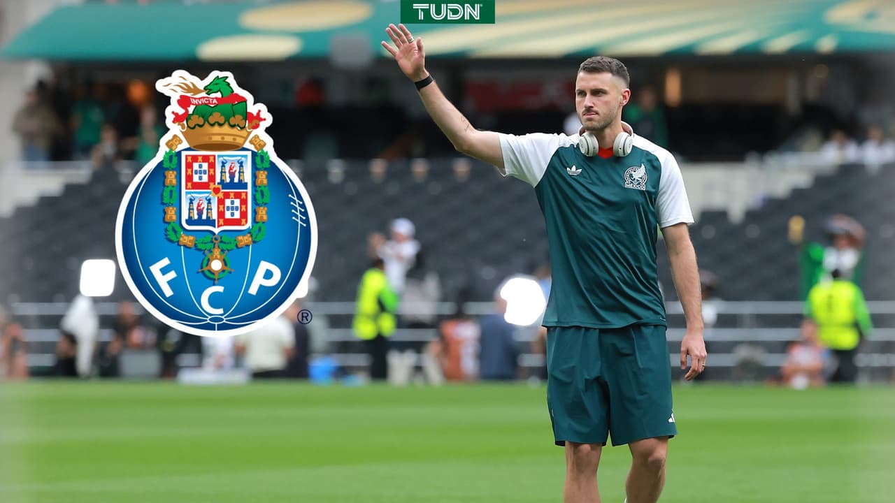 Santi Giménez aparece con otra nacionalidad en Portugal