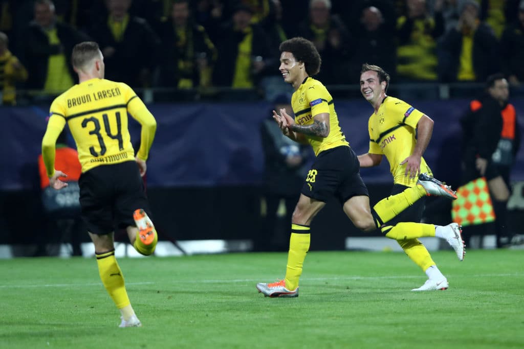 Con ese disparo lejano de Witsel el Dortmund se iba adelante 1-0 en el partido y así permaneció el cotejo durante la primera mitad.