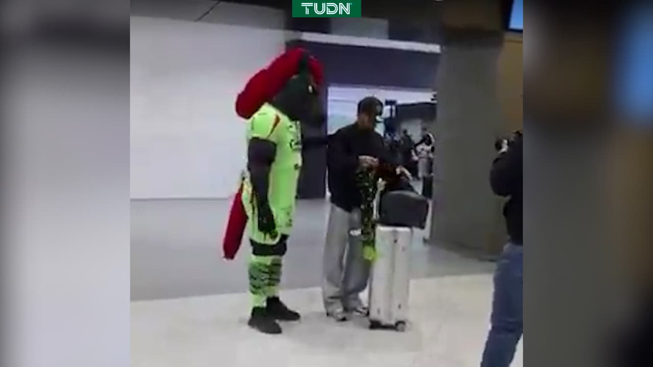 Javier Aquino ya tiene nuevo equipo