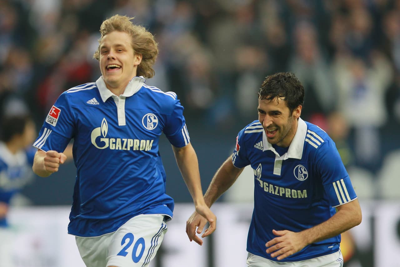 El finlandés aprendió mucho de una leyenda como Raúl González, que solía jugar detrás de él en el 4-2-3-1 del cuadro de Gelsenkirchen.