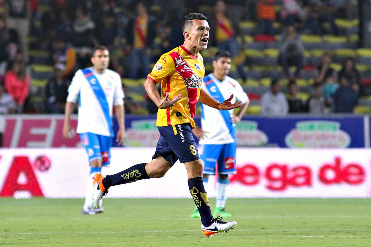 Juan Pablo Rodríguez, Morelia.- El delantero anotó por medio de la pena máxima el primer gol del partido frente a Puebla, sumando 10 puntos en la fecha 12, mientras que su valor es de $7.6 millones.