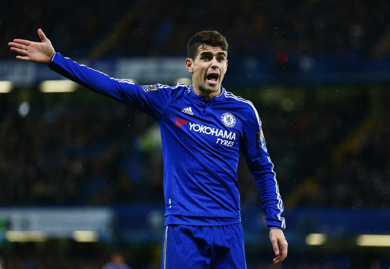 La Juventus lanzará una oferta esta semana por Oscar, centrocampista brasileño del Chelsea. El equipo italiano lleva más de ocho meses siguiéndolo porque buscan un jugador de su estilo y el volante amazónico está el tope de la lista que maneja la ‘Vecchia Signora’.