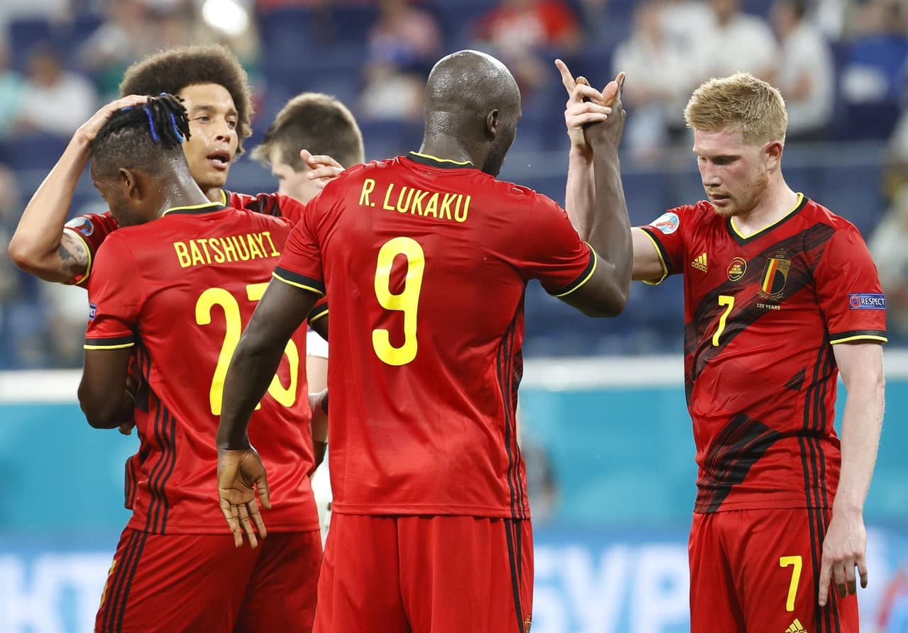 Belgica derrota 2-0 a la selección de Finlandia y califica como primer lugar del Grupo B a Octavos de Final. Los finlandeses guardan la esperanza de pasar como mejor tercero. Los goles fueron por parte de Romelu Lukaku y Lukas Hradecky.