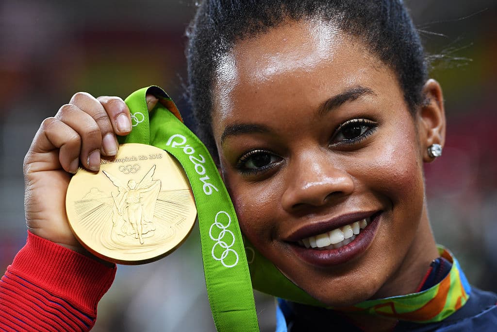 Gabby Douglas, la campeona olímpica, llega a sus 26 años.