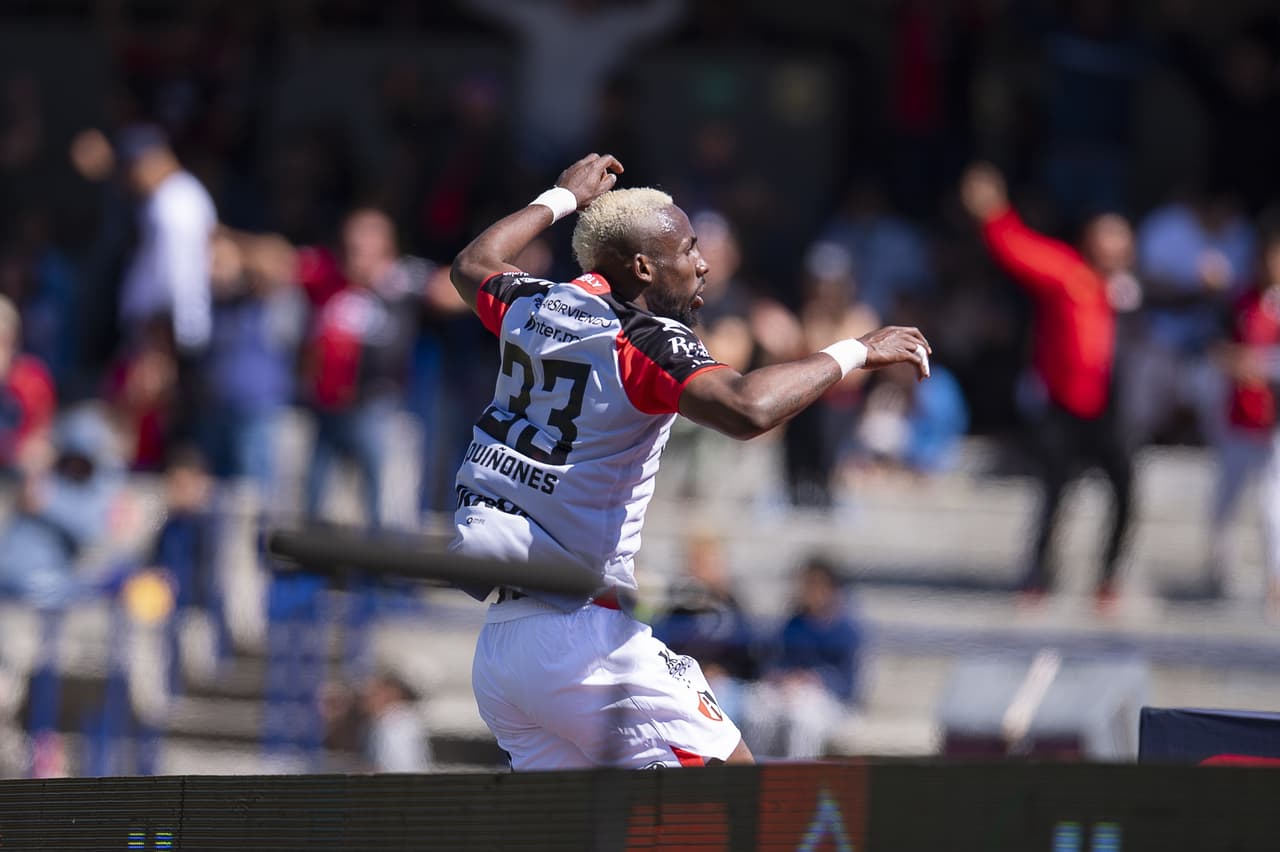 Felinos y Rojinegros reparten puntos en Ciudad Universitaria en la jornada 5.