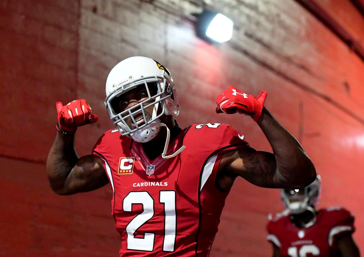 <b>No. 19: PATRICK PETERSON, CB Arizona Cardinals</b>
<br>Desde su entrada a la liga en 2011, Patrick Peterson ha sido llamado al Pro Bowl en cada temporada (6), la mayor cantidad entre todos los esquineros desde 2011. Desde 2011 hasta 2014, Peterson fue el blanco de los equipos 99,3 veces por temporada.