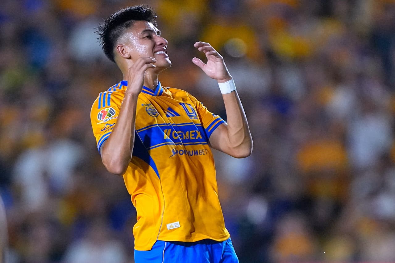 13 - Marco Farfán, 26 años, lateral izquierdo mexicoestadounidense. Valor: 2,348,660 USD.