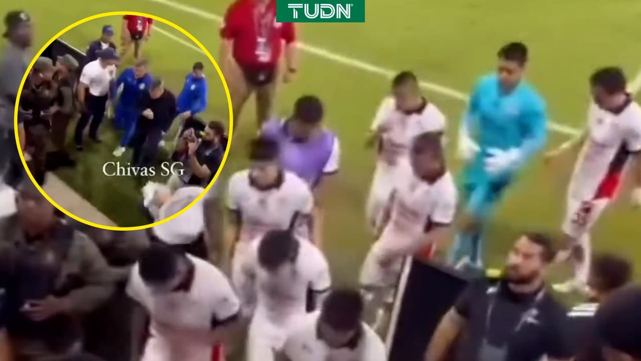 Pongan huevos": barra de Chivas encara a sus jugadores en Champions Cup