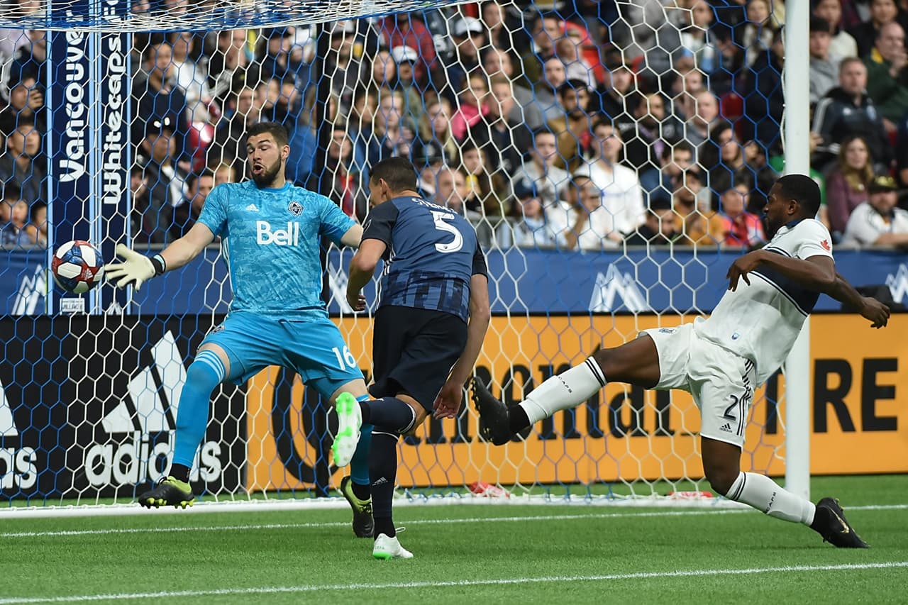 Un cabezazo de Daniel Steres (5) al minuto 63' significó el 1-0 para LA Galaxy en el marcador.