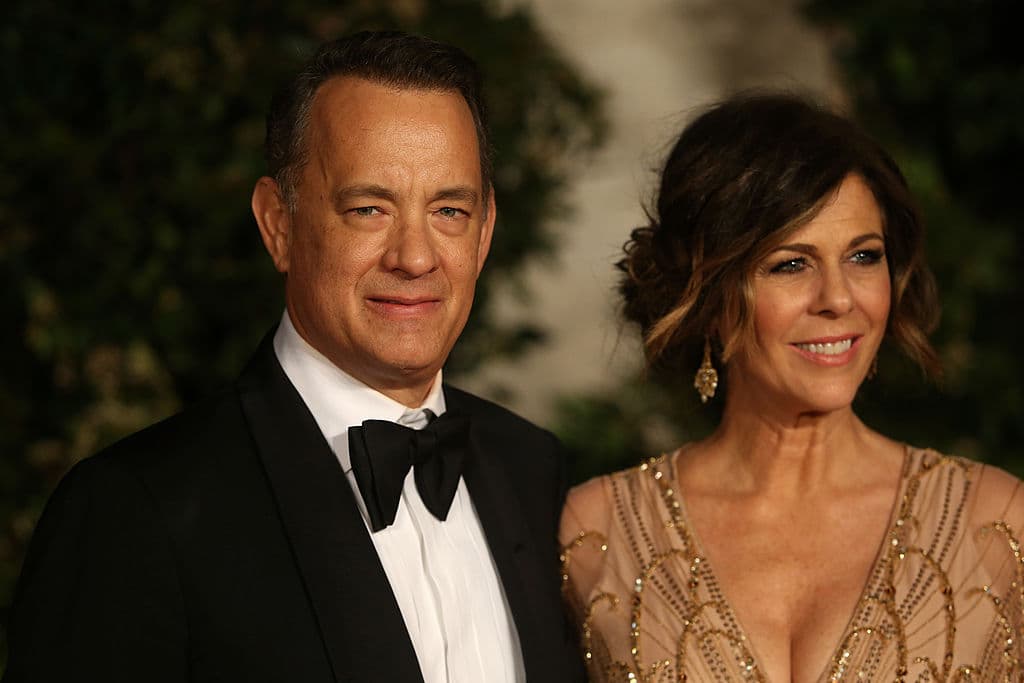 Esto también incluyó la cuarentena de Hanks y su esposa Rita Wilson como las primeras celebridades de Hollywood en dar positivo por COVID-19.
