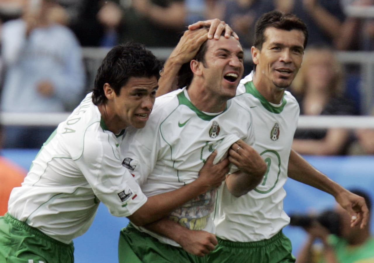 México lograría meterse hasta semifinales y, en el duelo por el tercer puesto, le plantó cara a la mismísima Alemania.