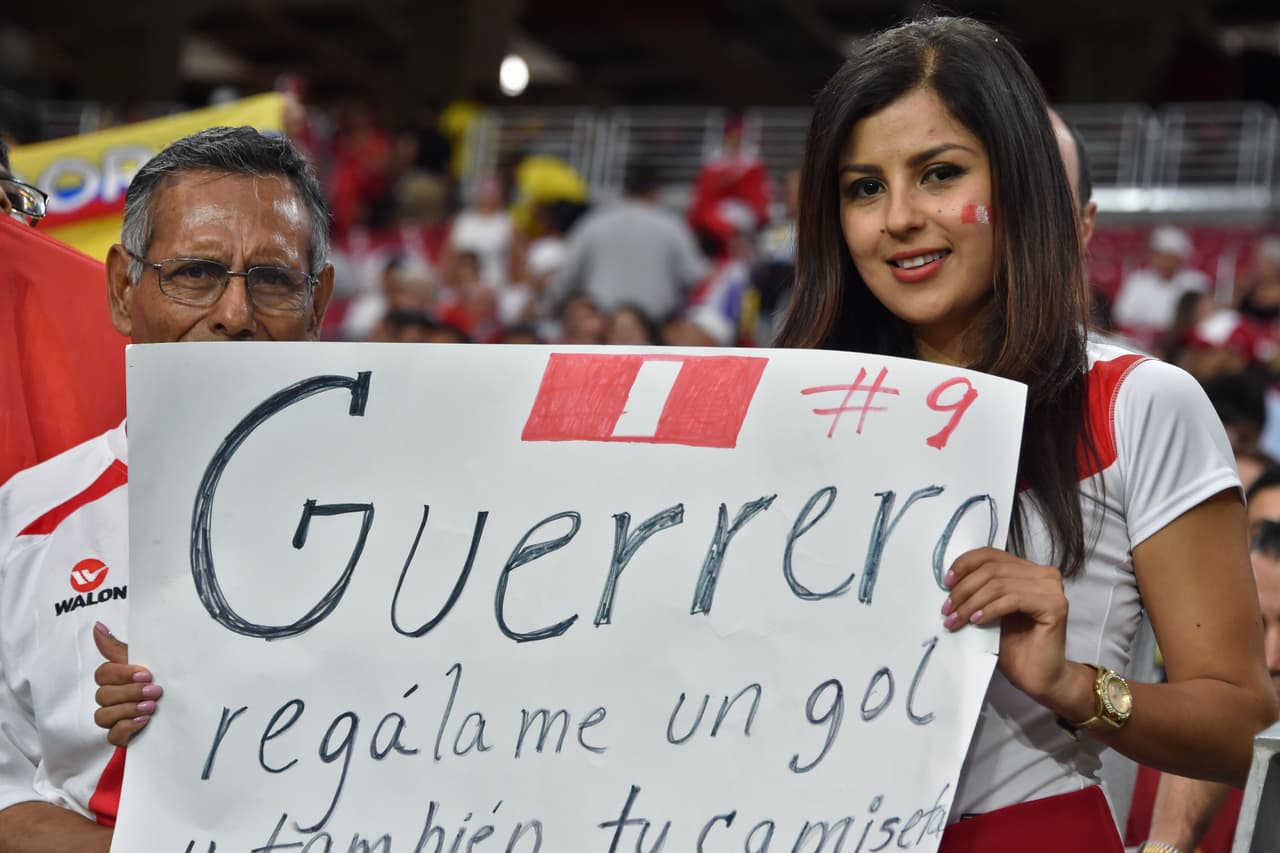 Belleza en las tribunas, una característica en la Copa América Centenario.