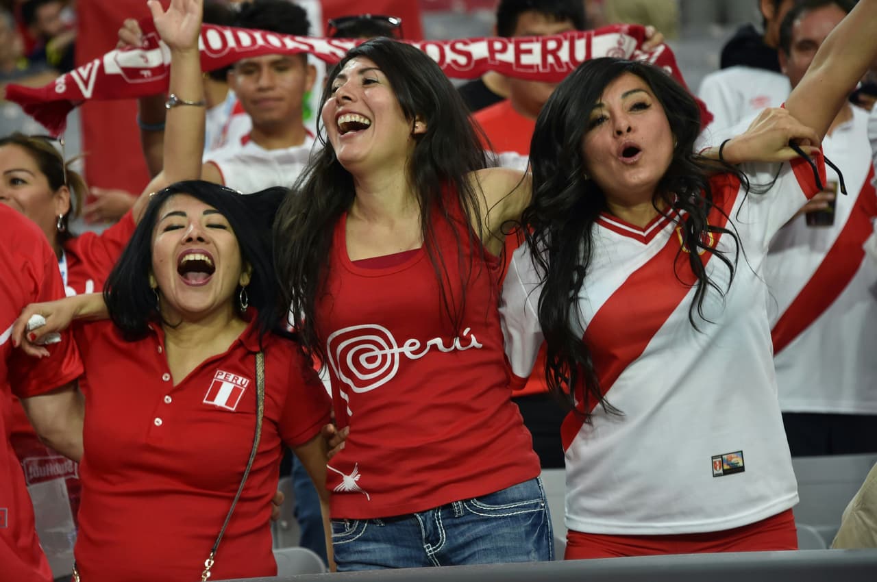 Belleza en las tribunas, una característica en la Copa América Centenario.