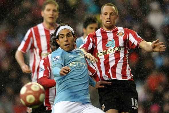 En el otro juego del día, el Manchester City del argentino Carlos Tévez visitó al Sunderland.