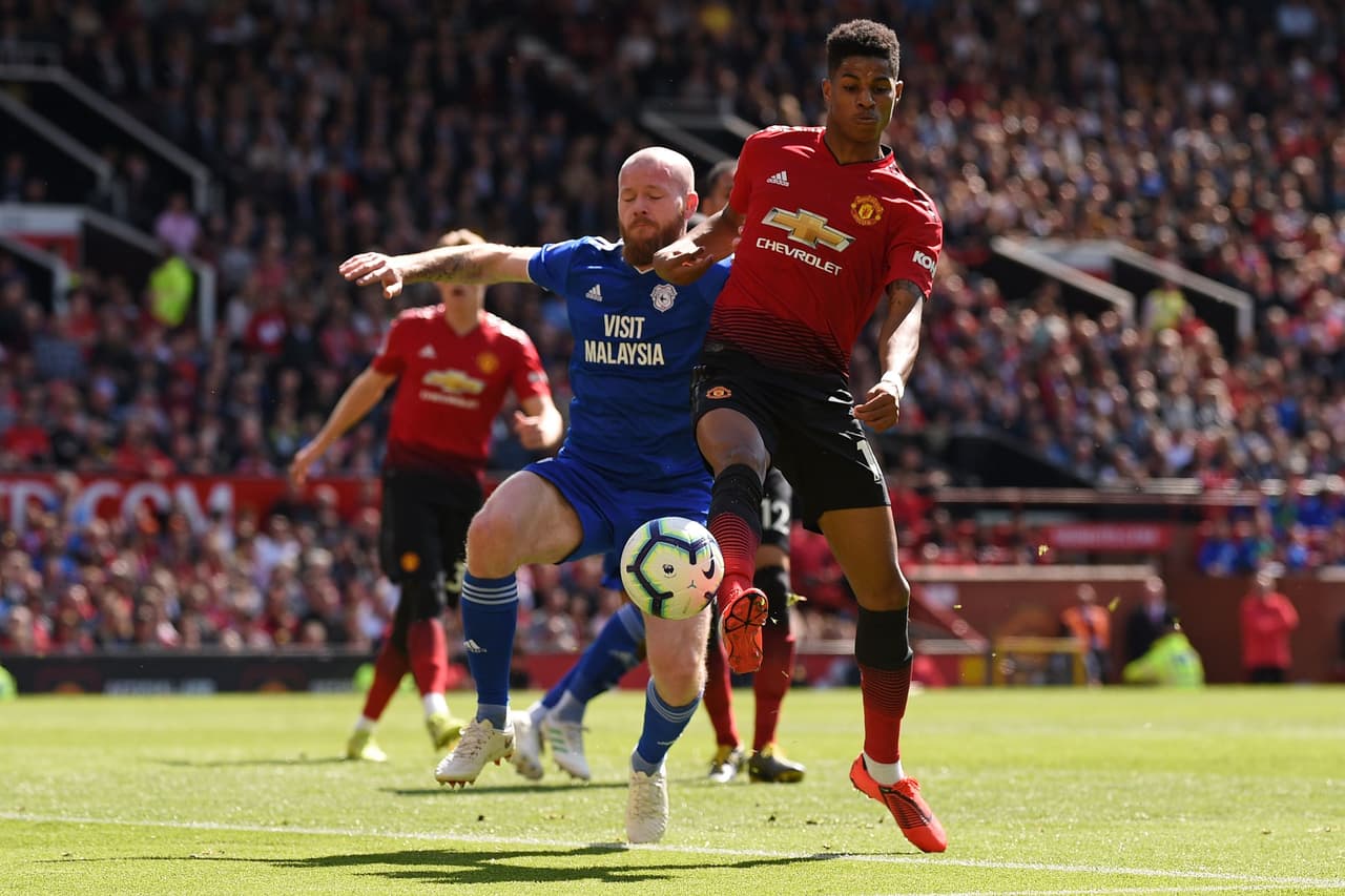 Fue estrella del Cardiff City, pero esta temporada el equipo descendió de la 
<b>Premier League </b>y decidió fichar por el Al-Arabi.