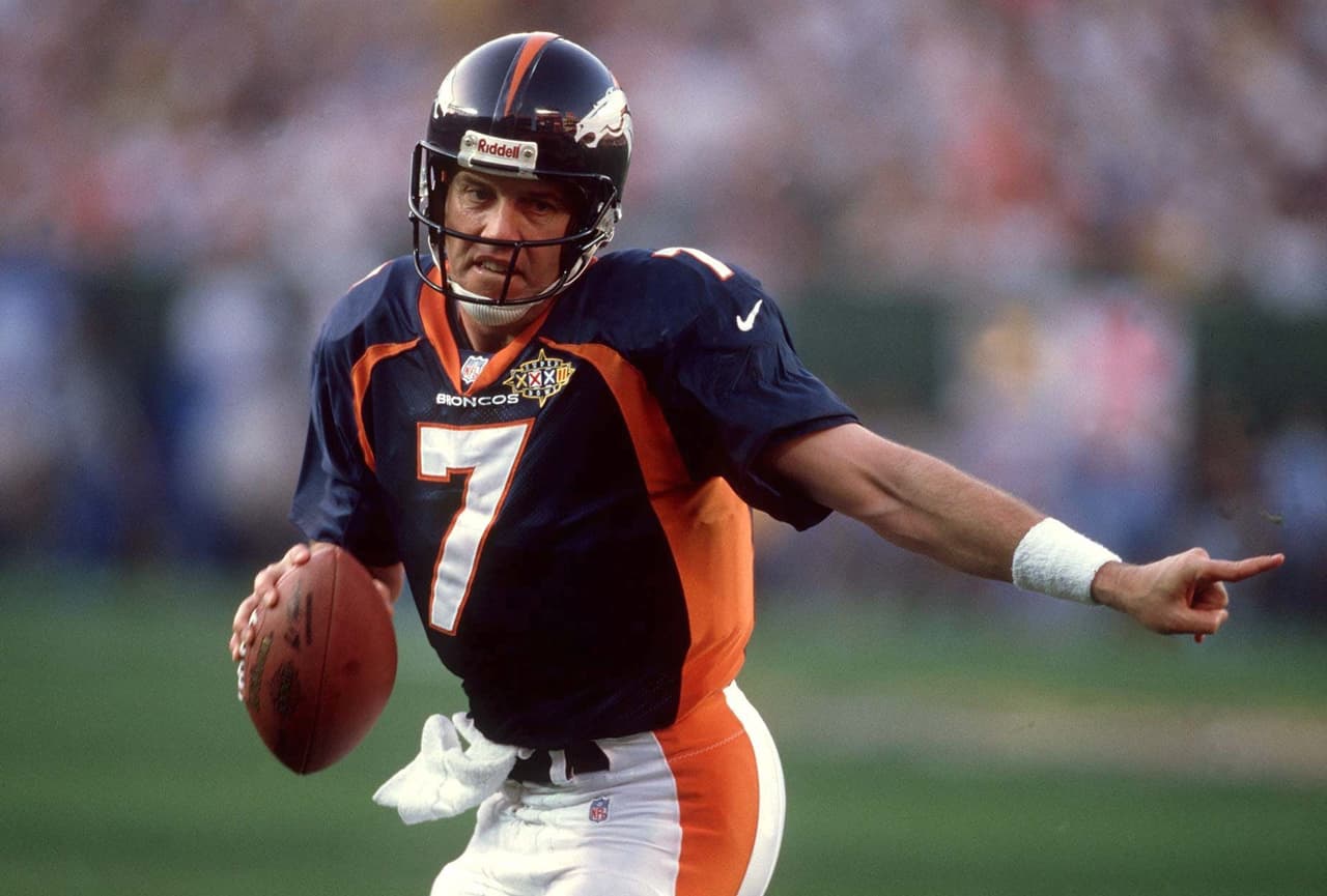 <b>Denver Broncos: QB John Elway</b>. Elway rechazó ser reclutado por los Colts. Con los otros equinos, jugó cinco Super Bowls, ganó dos y fue su irrefutable estrella. Los Playoffs con él fueron costumbre.