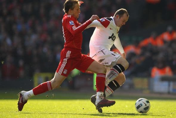 Pero el ataque visitante fue casi nulificado por Liverpool.