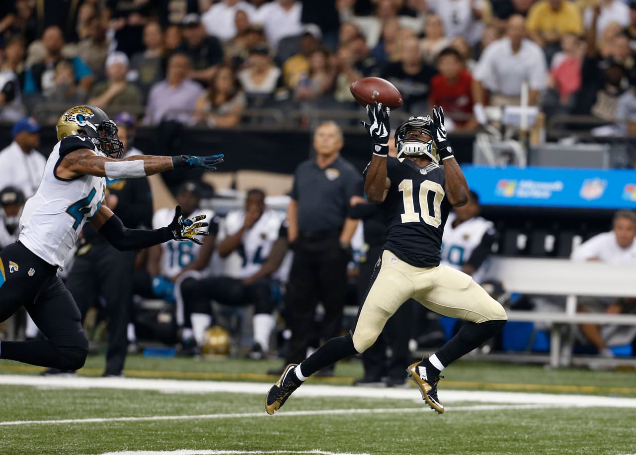 Además, Brees lanzó un pase de touchdown de 71 yardas a BRANDIN COOKS, el envío 16 en la carrera de Brees de al menos 70 yardas para touchdown.